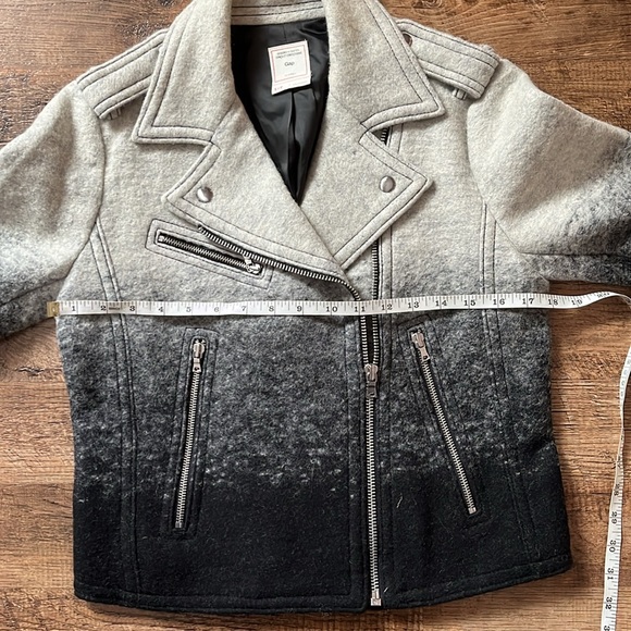 Women’s Ombré Wool Blend Moto Jacket - Picture 4 of 11